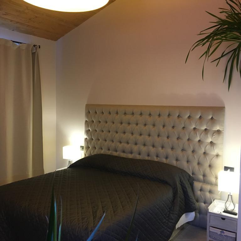 Agriturismo Da Mamma อัลบา ภายนอก รูปภาพ